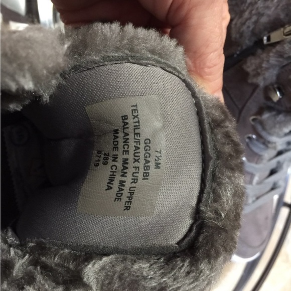 GBG Los Angeles sneakers by Guess NWOT - Picture 6 of 9